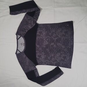 Black and Gray Athletic Long-Sleeve Shirt